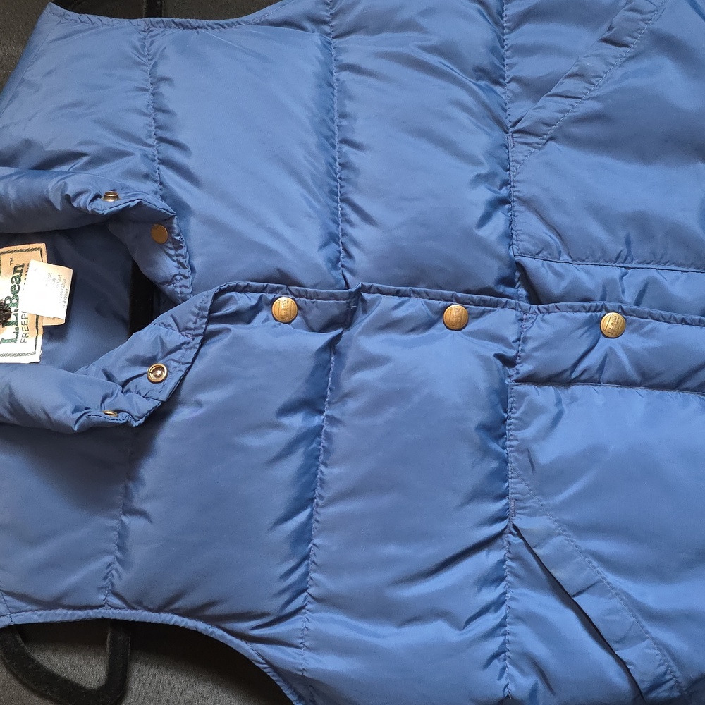 VTG L.L.Bean Puffer Vest Goose Down Blue Snap Ladies Small - Picture 2 of 9